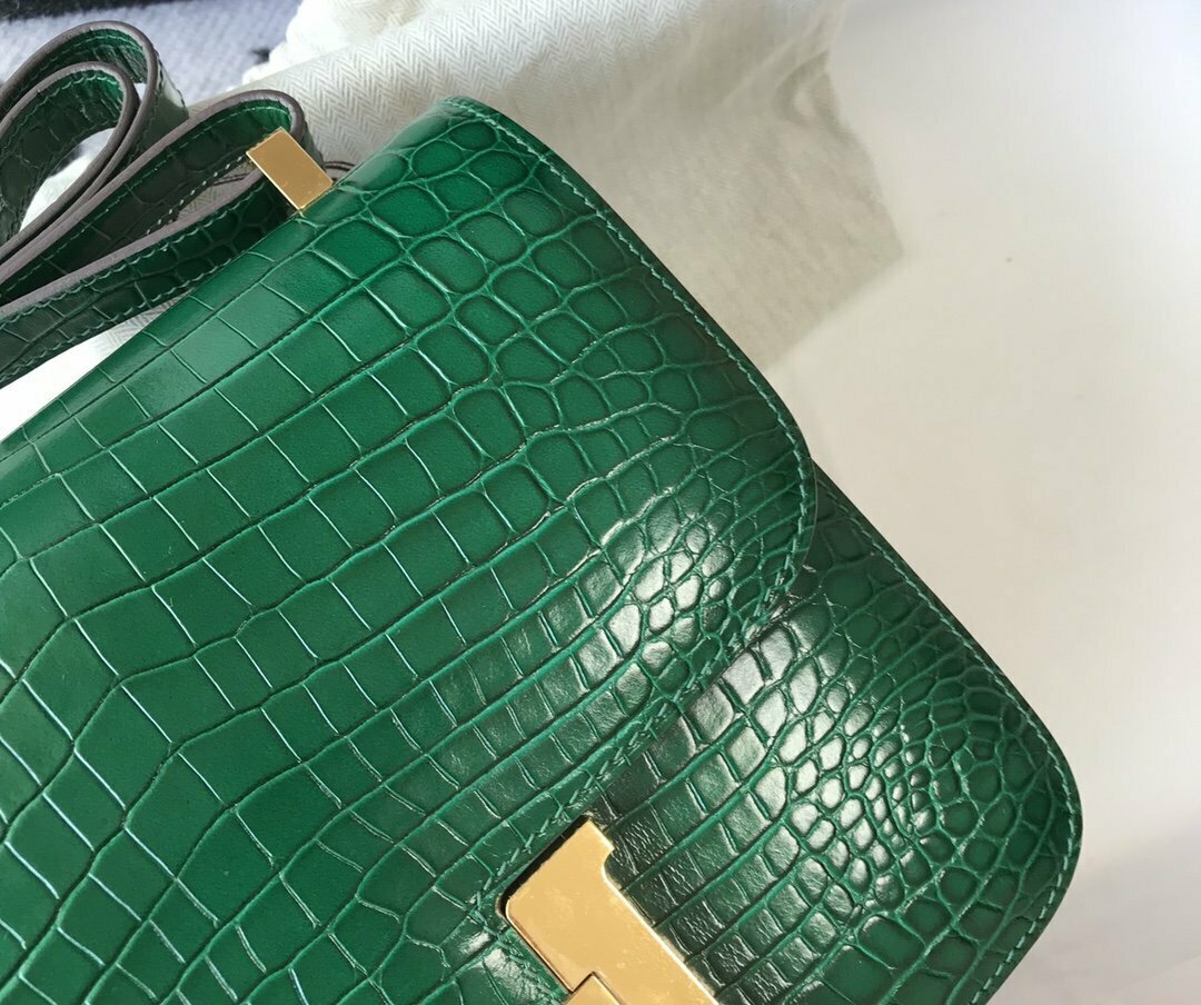 Hermes Mini Crossbody Bag 18cm Green KelvinGift Store Kelvingift