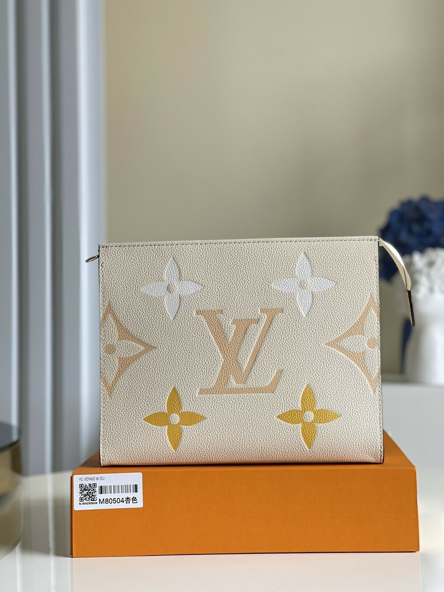 Louis Vuitton Clutch Bag 25cm Cream KelvinGift Store Kelvingift