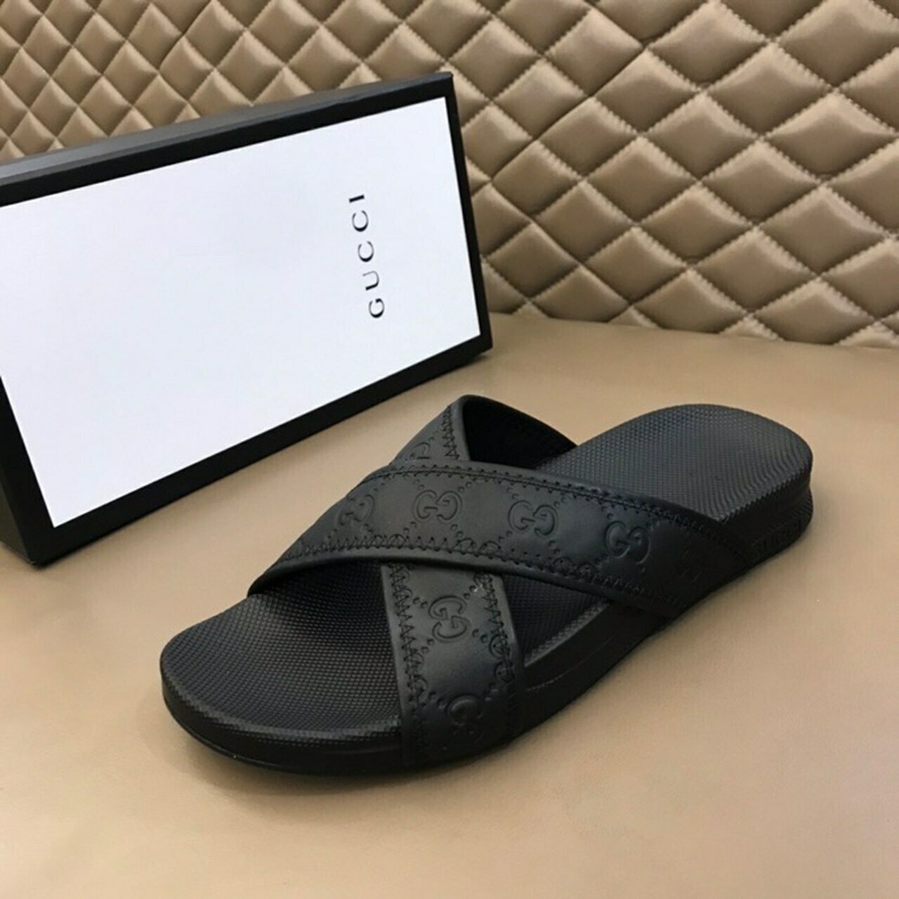 Gucci Guccissima Criss Cross Sandals Calfskin Leather Spring/Summer ...