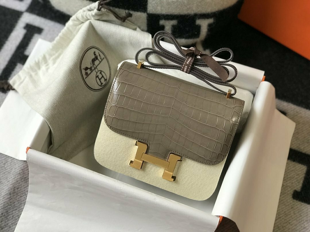 Hermes Mini Crossbody Bag 18cm Grey KelvinGift Store Kelvingift