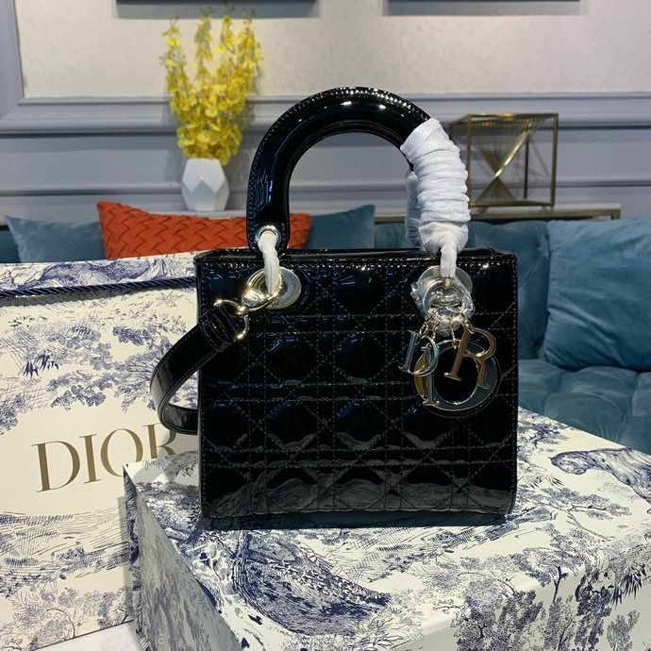 Christian Dior Lady Dior Bag 20cm Gold Hardware Patent Leather Spring ...