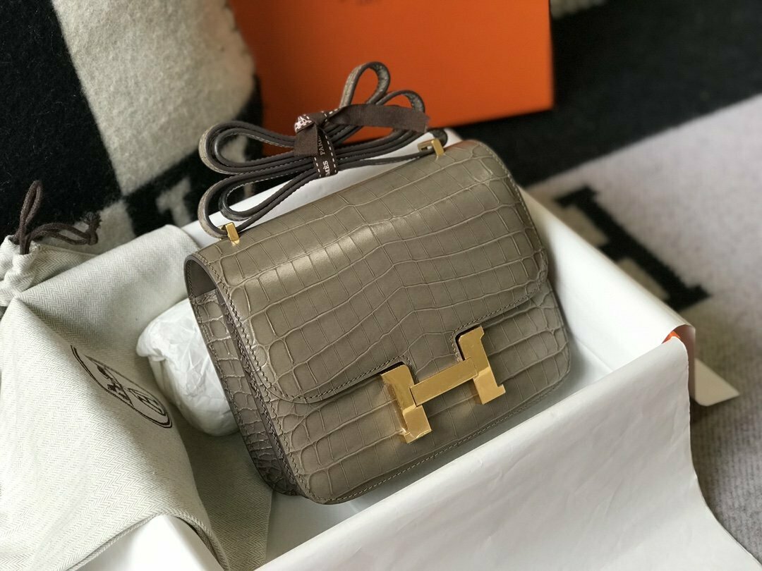 Hermes Mini Crossbody Bag 18cm Grey KelvinGift Store Kelvingift