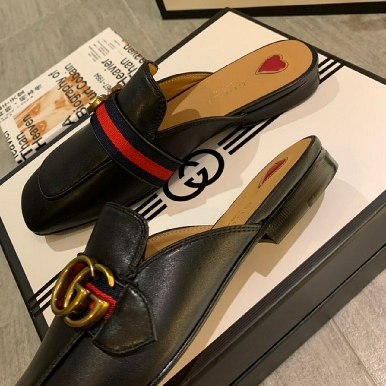 Gucci Peyton Mules Calfskin Leather Spring/Summer Collection Black ...