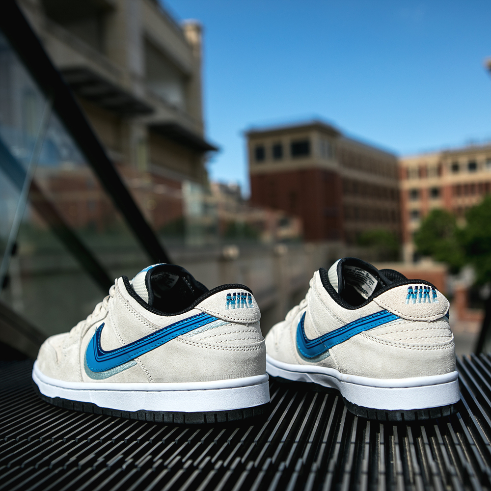 dunk sb low truck it