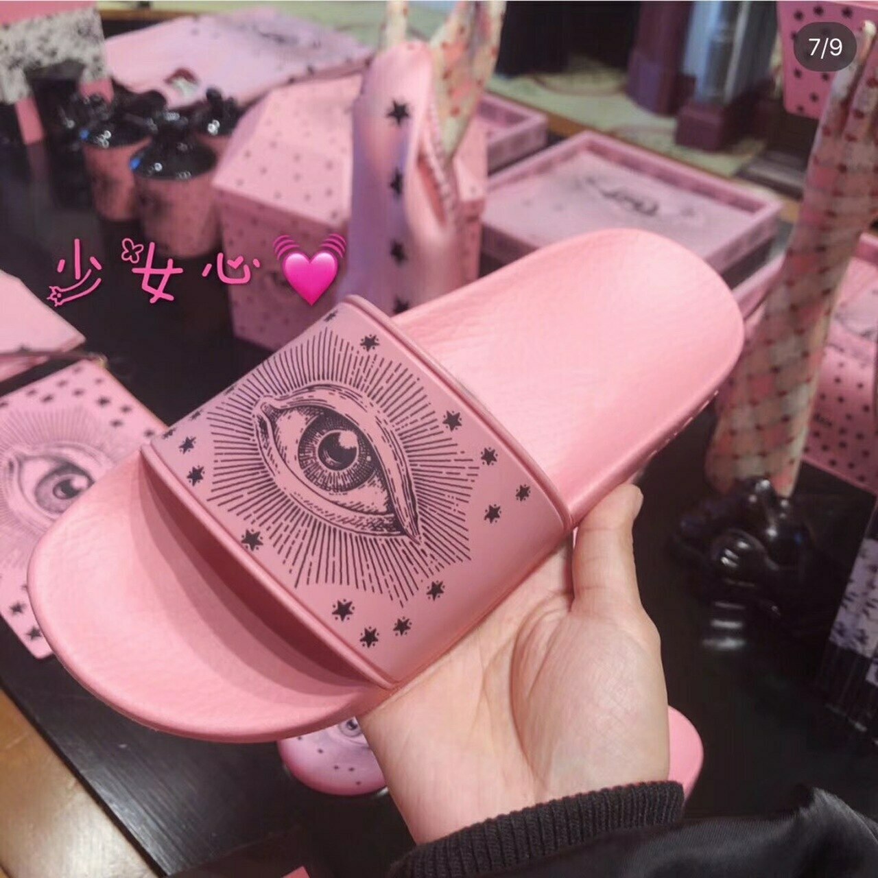 Gucci Pool Slides Sandal With Eye Pink For Women GG KelvinGift Store