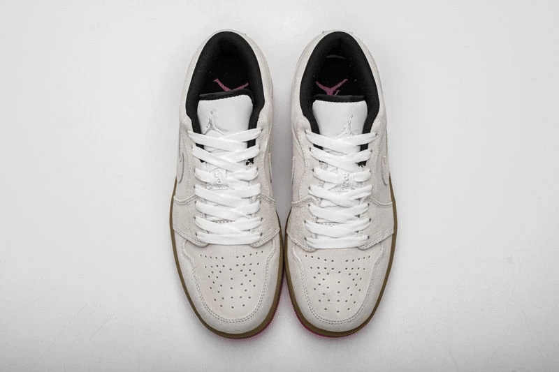 aj1 low hyper pink