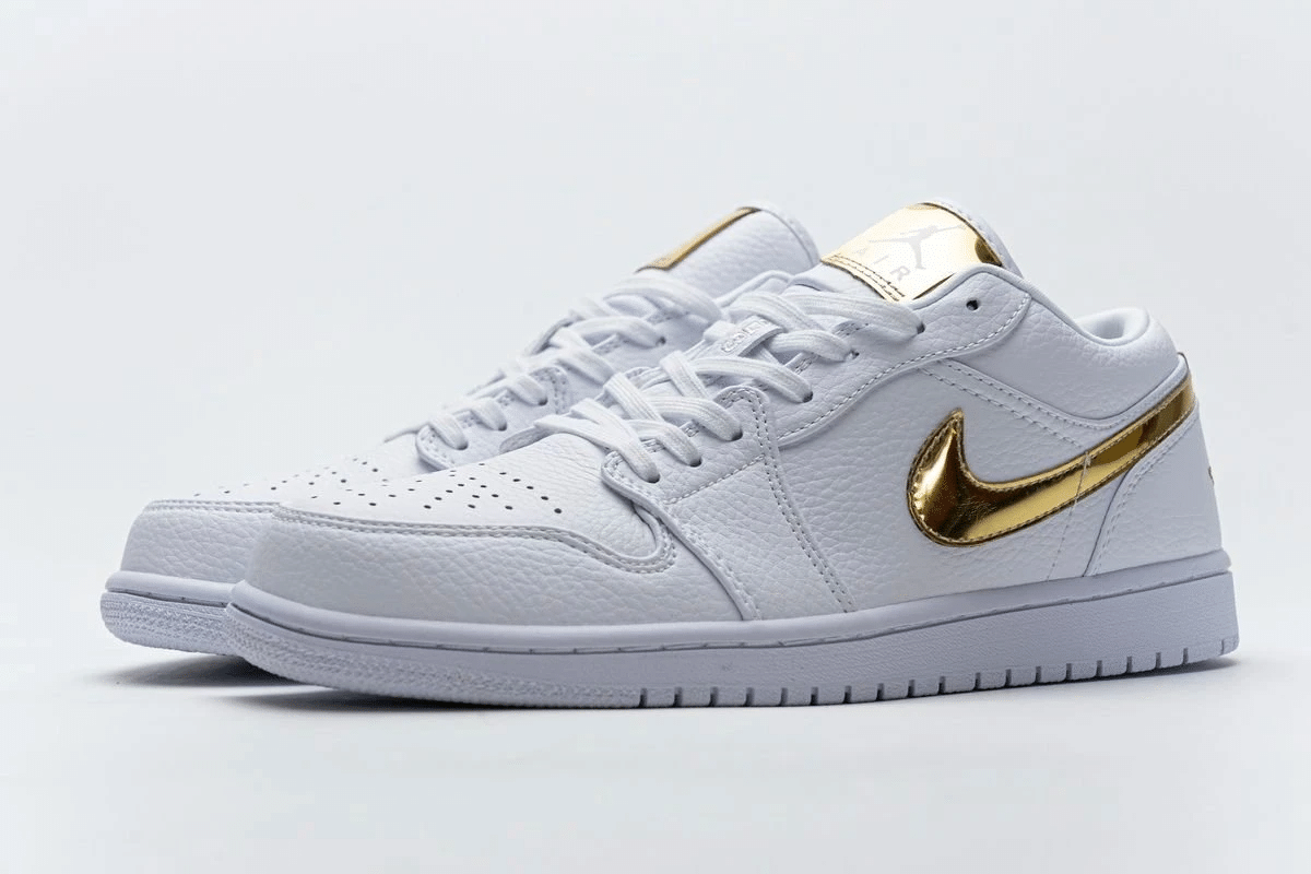 air jordan 1 low se white metallic gold