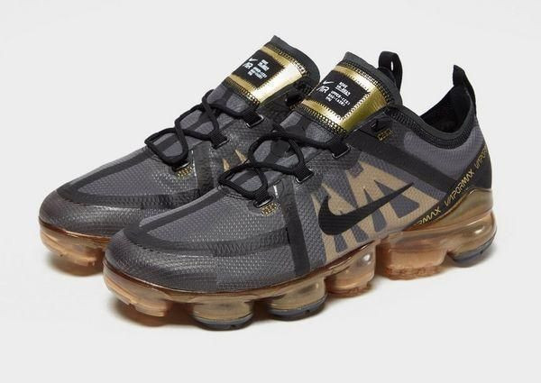 air vapormax 2019 black metallic gold