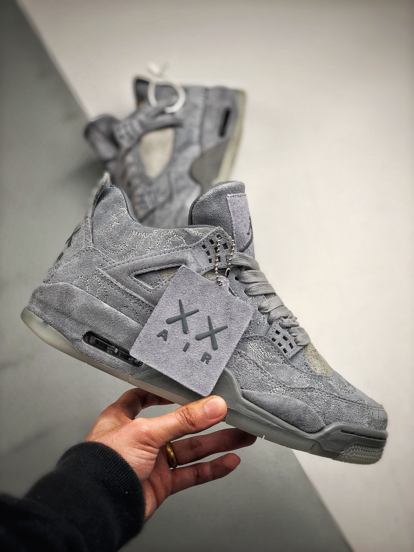 KAWS x Air Jordan 4 Cool Grey/White 930155-003 – Kelvingift
